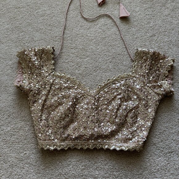 [NEW] Lashkaraa Nude and Gold Embroidered Lehenga XS - Picture 5 of 9